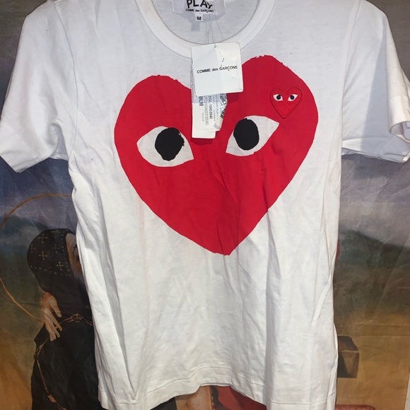 Comme des Garcons Tops - 💥❤️Commedes Garçons Play Brand New Tee with tags